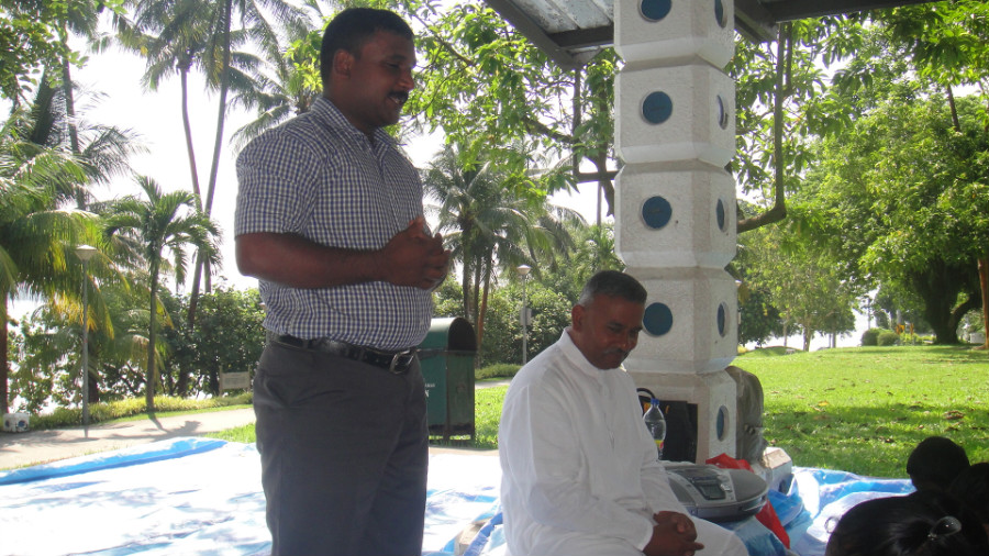 4 Mei Thiru Appadurai Sharing his Mother Love